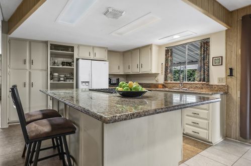 409 Paseo Laredo, Cathedral City, CA 92234-1624