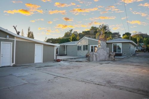 1183 Flamingo Ave, El Cajon CA  92021-3323 exterior