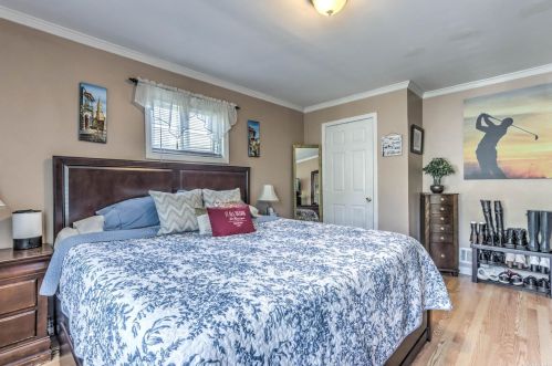 362 Silver St, Babylon NY  11704-4008 exterior