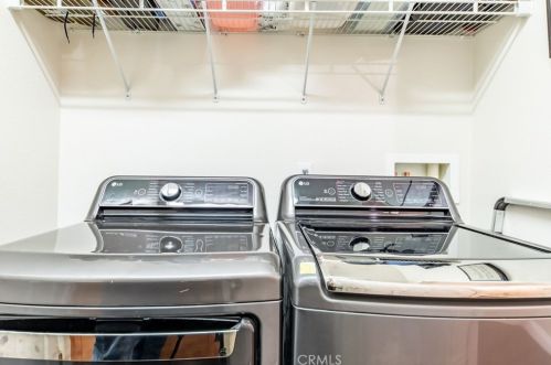 1361 Crown Imperial Ln, Beaumont CA  92223-8487 exterior