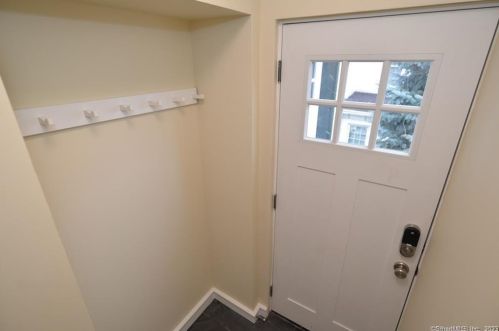 184 North St, Stamford CT  06901-1121 exterior