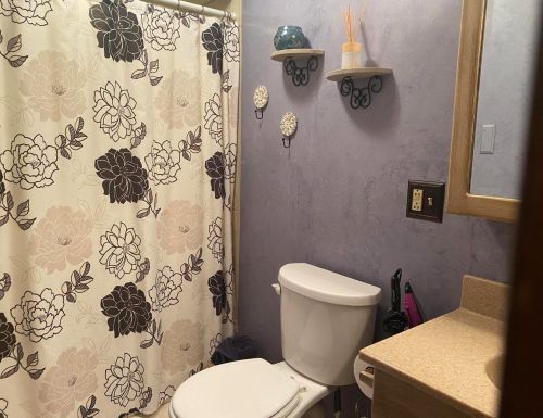 3953 57, Milwaukee WI 53220-2636 exterior