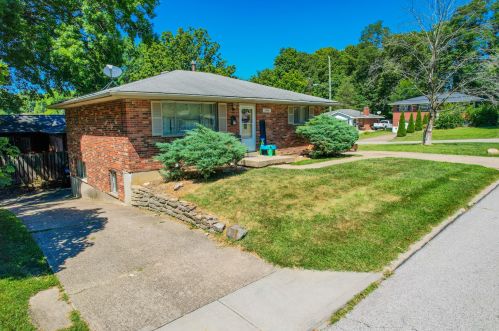 3234 Fieldcrest Dr, Covington, KY 41018-2209