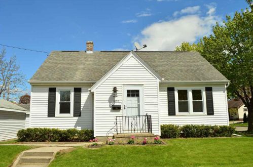 400 Newhall St, Green Bay, WI 54302-1712