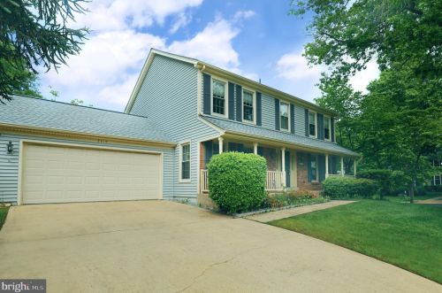 9410 Downhaul Ln, Springfield, VA 22015-4504