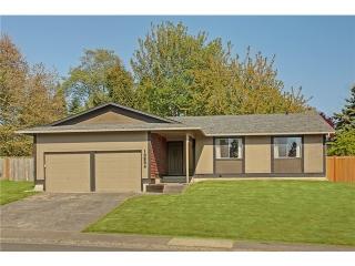 13904 129th Pl, Kirkland WA  98034-2220 exterior