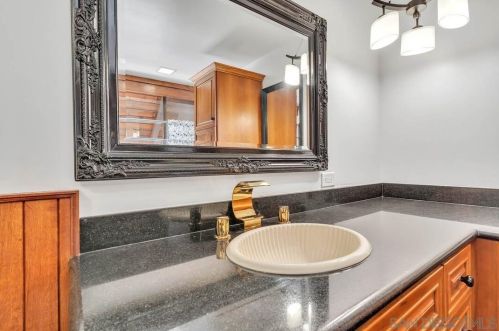 7949 Pasadena Ave, La Mesa CA  91941-7878 exterior