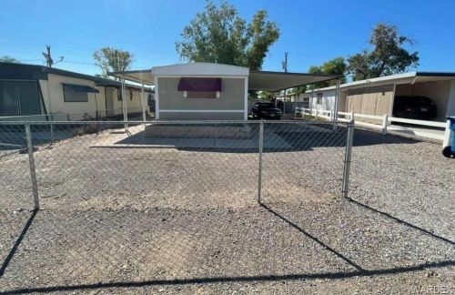 1184 Buena Vis, Bullhead City, AZ 86442-7635