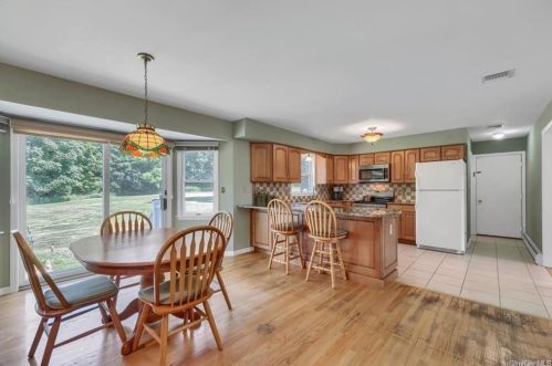 1 Overlook Dr, Washingtonville NY  10992-1041 exterior