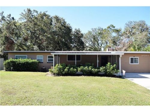 123 Woodland Dr, Sanford, FL 32773-5853