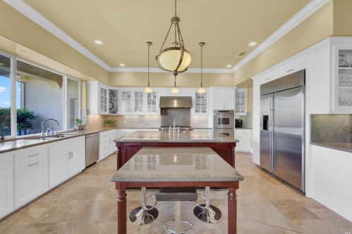 3959 Skyhawk Ln, Vacaville CA  95688-9516 exterior