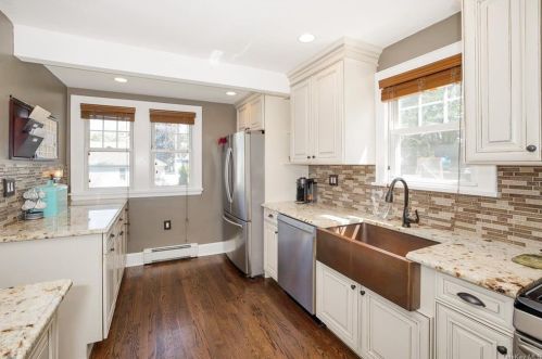 179 Astor Ave, Hawthorne NY  10532-1852 exterior