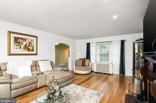 848 Riverside Ave, Trenton NJ 08618-5318 exterior