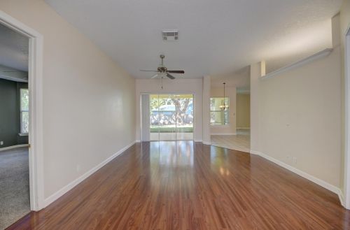 1064 Sand Oak Dr, Palm City, FL 34990-2021