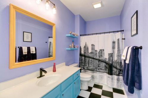 9674 Two Harbors Dr, Elk Grove CA  95624-4491 exterior