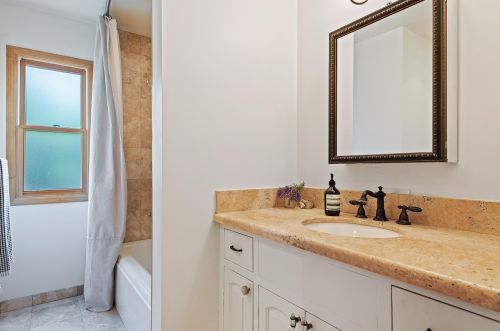 1720 Calle Poniente, Santa Barbara CA  93101-4916 exterior