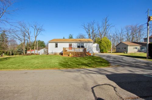 4716 Vine St, Huntsville, OH 43324-9304