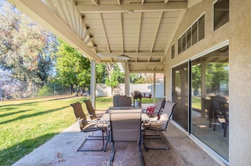 43115 Corte Fresca, Temecula CA  92592-3070 exterior