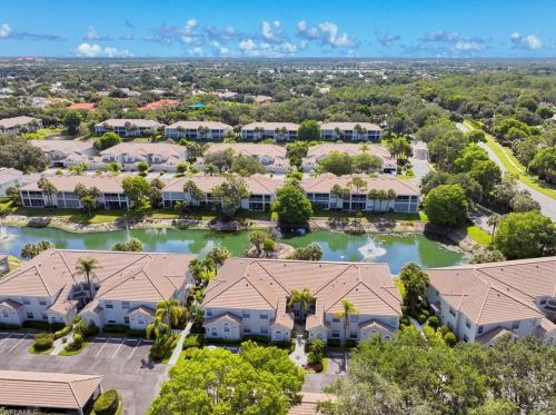 6812 Satinleaf Rd, Naples FL  34109-7181 exterior