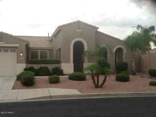 5818 Ludden Mountain Dr, Glendale, AZ 85310-2751