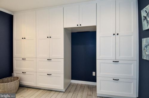 8913 Lagrange St, Lorton VA  22079-1626 exterior