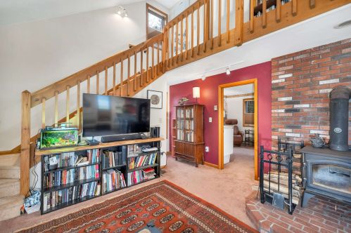 118 Mountain View Rd, Ellsworth NH  03223-4268 exterior