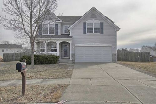 49 Eastridge Dr, Amelia, OH 45102-1883