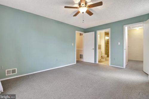 73 Juniper Way, Trenton NJ  08619-4612 exterior