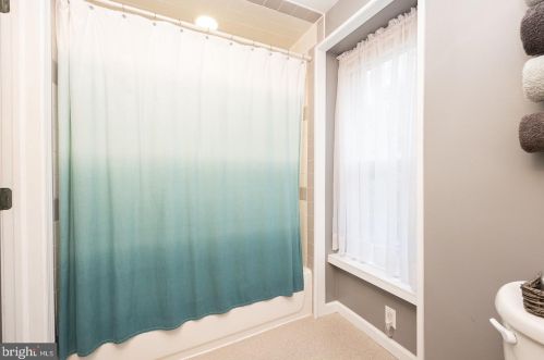 672 Manatawny St, Pottstown PA  19464-9407 exterior