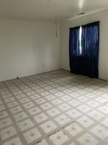 1051 Hanley St, Gary IN  46406-2013 exterior