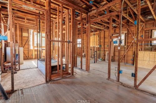 4366 116th St, Hawthorne CA  90250-2327 exterior