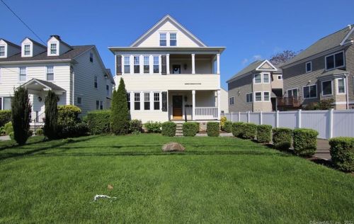 957 1st St, Stamford CT  06902-5102 exterior