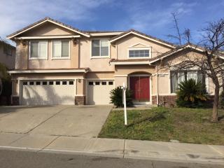1319 Mokelumne Dr, Antioch, CA 94531-8060