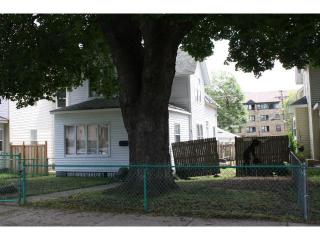 2414 4th St, Minneapolis, MN 55411-2121