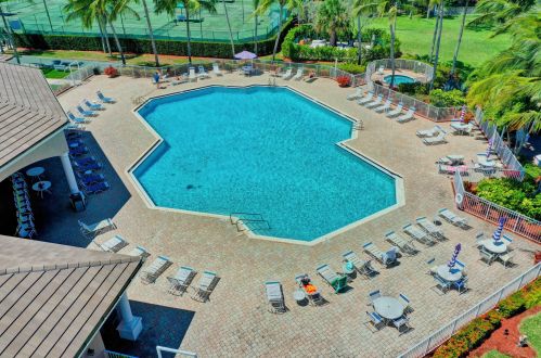 2345 Curley Cut, West Palm Beach FL  33411-5921 exterior