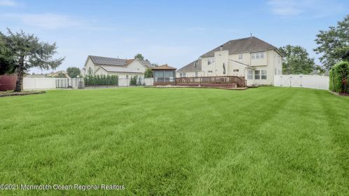 49 Polo Club Dr, East Freehold NJ  07728-8072 exterior