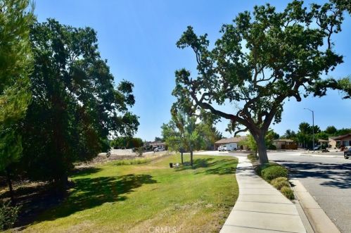 1621 Shepherd Dr, Lake Nacimiento CA  93446-3625 exterior