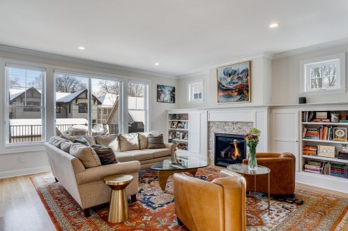 3917 Ewing Ave, Minneapolis MN 55410-1053 exterior