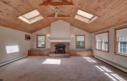 681 Hartford Rd, Manchester, CT 06040-4727