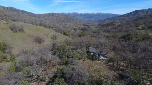 7820 Lakeside Dr, Ukiah CA  95482-9425 exterior