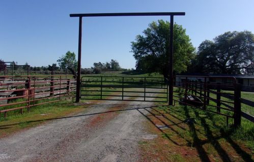10712 Camanche Pkwy, Wallace, CA 95254-9700