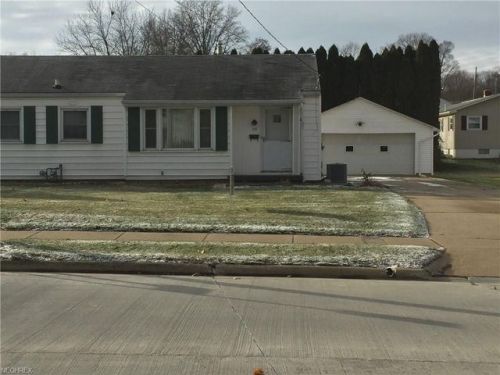217 Crown Hill Rd, Riceland, OH 44667-1327