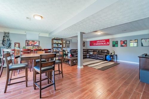 126 Tartan Rd, Gibsonia PA  15044-9416 exterior