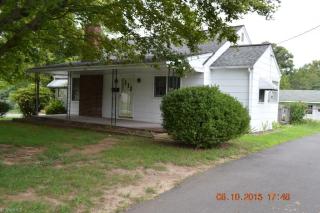 1741 Pleasant St, Winston Salem, NC 27107-2372