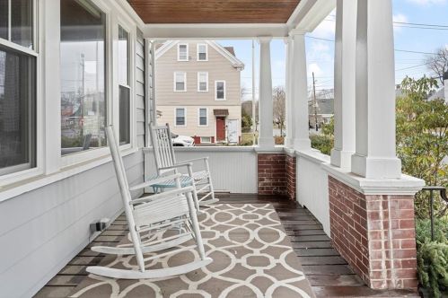 136 Whitford Ave, Providence RI  02908-3430 exterior