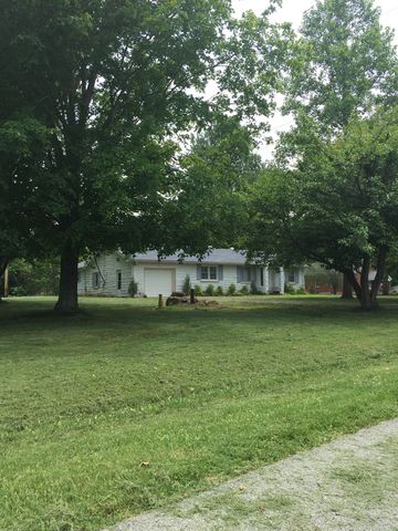 712 Soule Chapel Rd, Campbellsville, KY 42718-8229