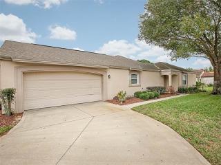 1963 Banning Beach Rd, Tavares, FL 32778-2028