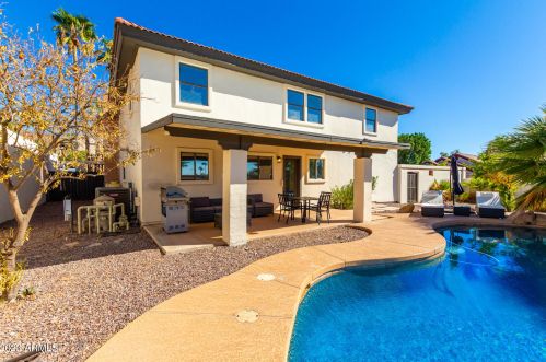 15202 10th St, Phoenix AZ  85022-3738 exterior