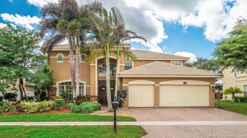 2734 Newberry Ct, Palm City, FL 34990-3223