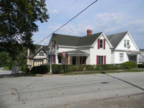 707 9th St, Monongahela PA  15063-2253 exterior